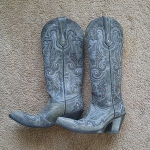 Corral cowboy boots
