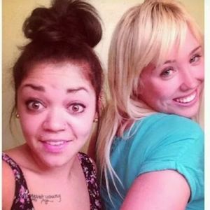 Meet your Posher, Briana