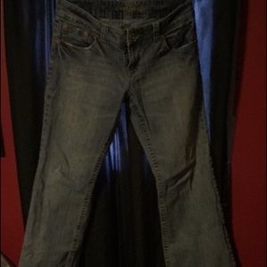 American Eagle boyfriend jeans