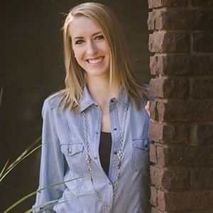 Meet your Posher, Kealey