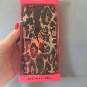 Victoria's Secret leopard print iPhone 6 hard case