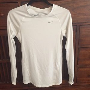 Nike DRIFIT Running Top Long Sleeve Tee XS