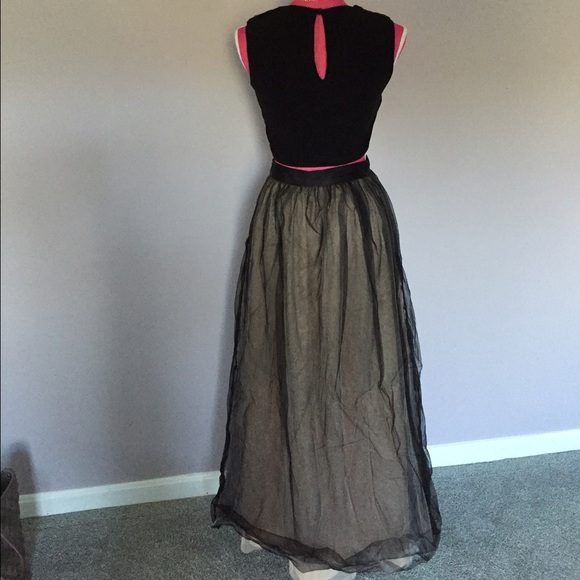 Bebe 2-piece gown - Picture 3 of 4