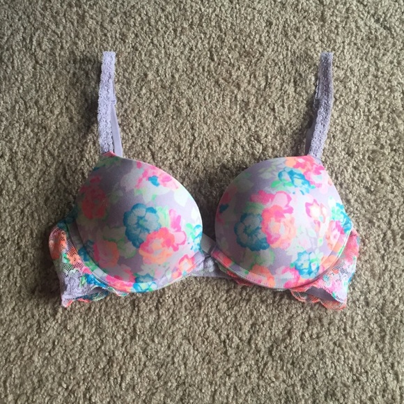 PINK Victoria's Secret: Floral Push-Up Bra