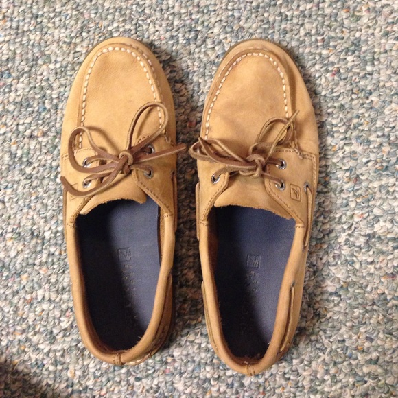 Sperry boat shoes