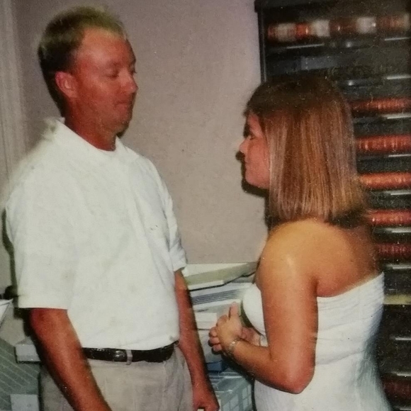 Meet your Posher, Budmiranda - Picture 1 of 1