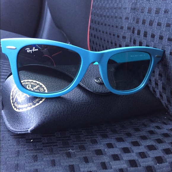 Ray-Ban Sunglasses