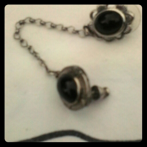 Silver and black cartliage and ear earring