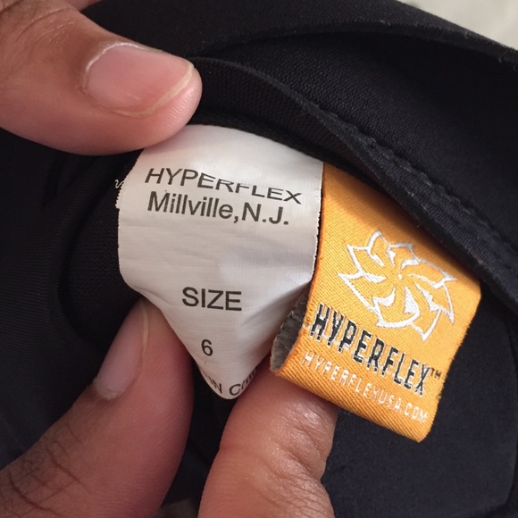 Size 6 wetsuit - Picture 3 of 4