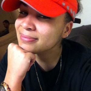 Meet your Posher, Felicity