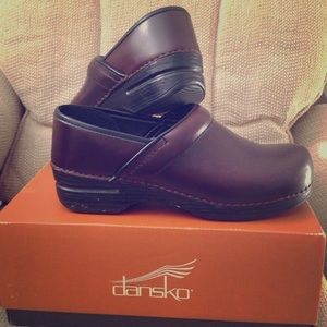 Espresso Dansko clogs