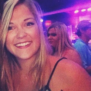 Meet your Posher, Abby