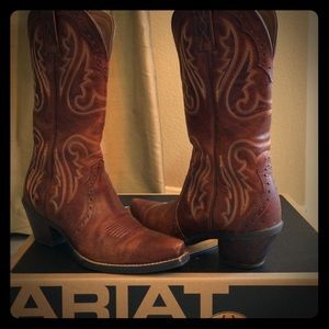 Ariat Boots Priced to Sell!