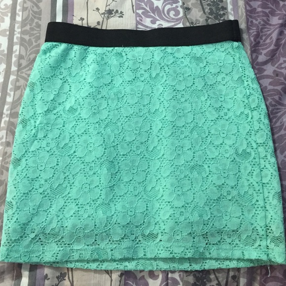 Mint green lace pencil skirt