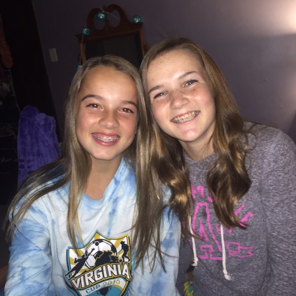 Meet your Posher, Shellie - Picture 1 of 1