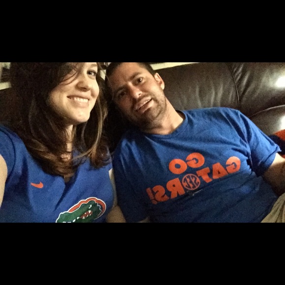 Meet Your Posher! - Picture 4 of 4