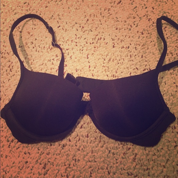 Aerie black bra. Size 32c. Nina style