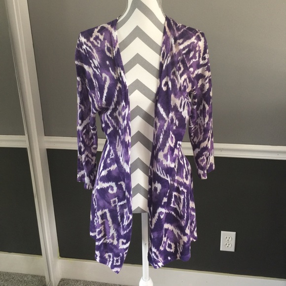 Travelers Collection by Chicos Purple Top - Picture 3 of 4