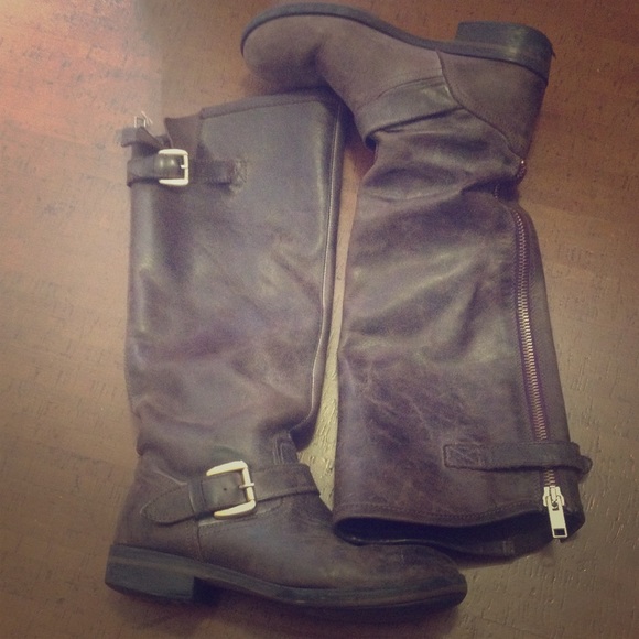 Steve Madden Lindley Tall Boot