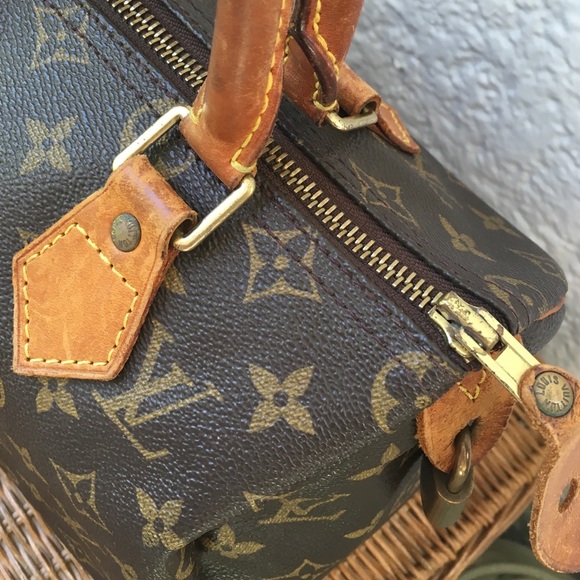 SOLD ❣️ Louis Vuitton Speedy Handbag - Picture 2 of 3