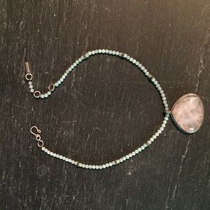 Adjustable necklace with large agate stone