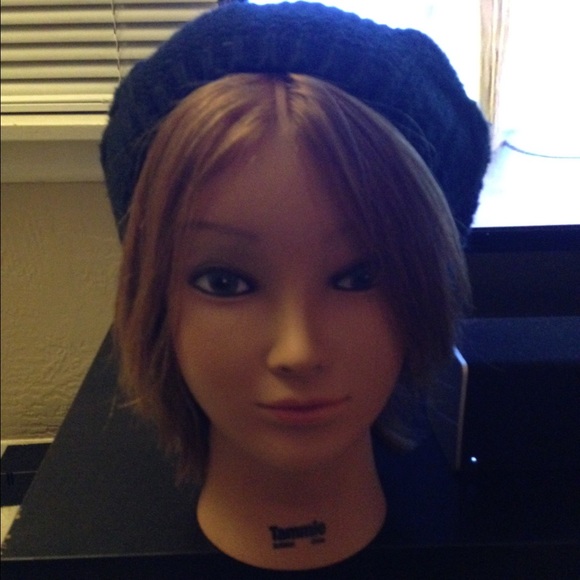 Black winter hat