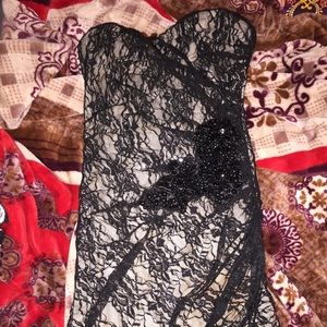 Strapless black lacy dress