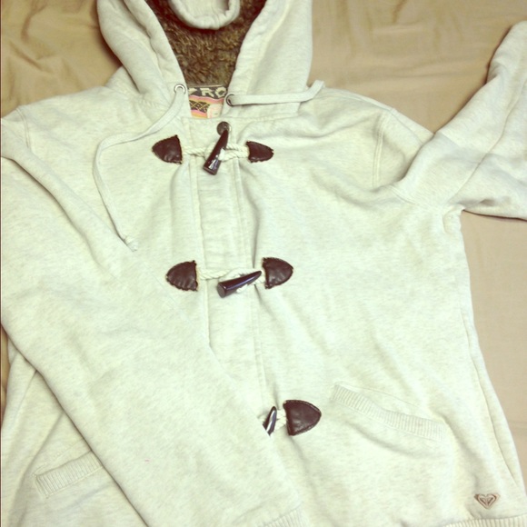 ROXY Jacket/Sweater w/ fur good Size XL