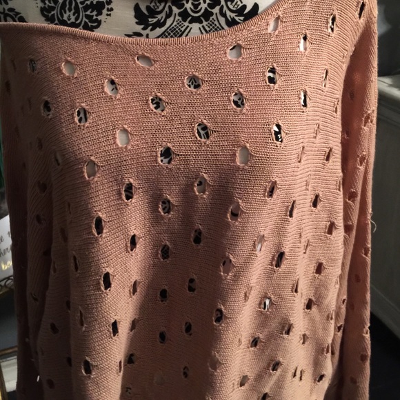 Sweater - Picture 2 of 4