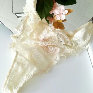 ✨HP ✨🔥Hot Lace VS Thong💋