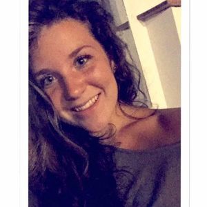 Meet your Posher, Andrea