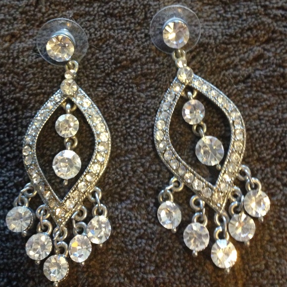 Sparkly crystal earrings  BLING!