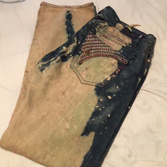 Robin Jeans exclusive