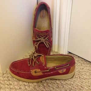 Make Offers Maroon Sperrys