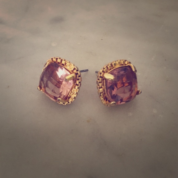 C Wonder studs