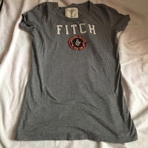 Abercrombie & Fitch t shirt