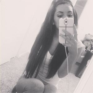 Meet your Posher, Lupita