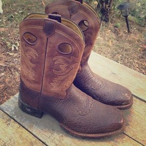 New men's Tony Lama boots