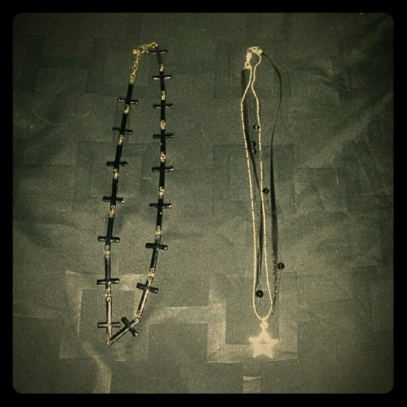 *STAR AND CROSS NECKLACE BUNDLE*