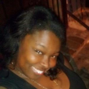 Meet your Posher, Gina