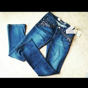 Seven7 Jeans