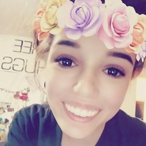 Meet your Posher, Samantha