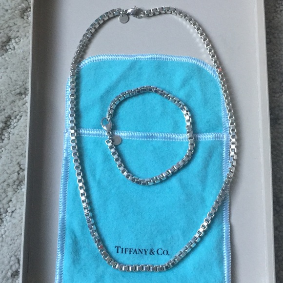Tiffany's Venetian Box Necklace &matching Bracelet
