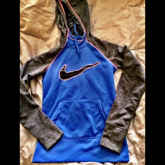 Nike women's hoodie