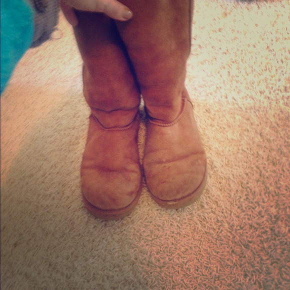 Size 9 UGG
