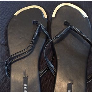 sandle bundle and makeup bag