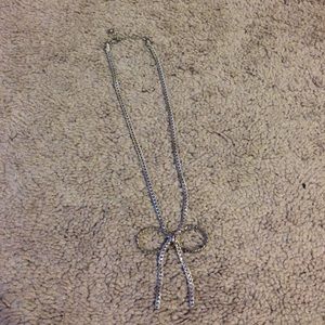 Bow Chain Necklace