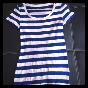 Round neck Tee!