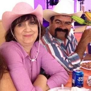 Meet your Posher, Chela