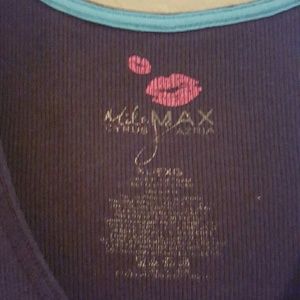 Miley cyrus/max azria racer back black tank